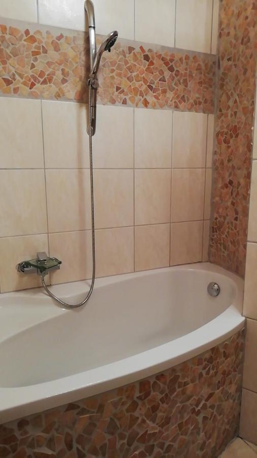 Greenleaf Walhalla-Apartment - Highspeed Wlan - Netflix - Suedbalkon テゲルンハイム エクステリア 写真